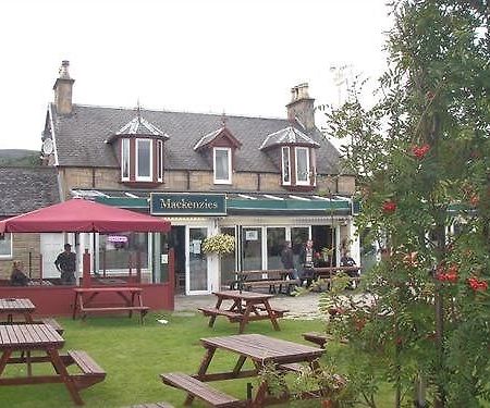 Mackenzies Highland Inn Aviemore Exterior photo